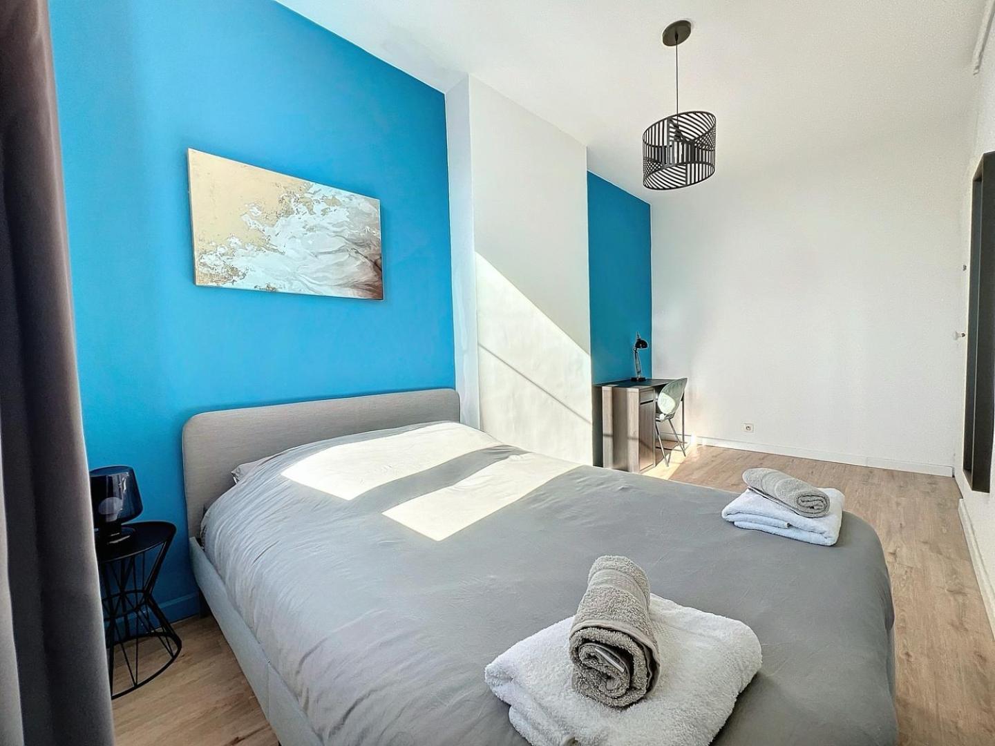 Grand Appartement Central - Trois Chambres - Les Freres De La Loc' Marseille Exterior photo